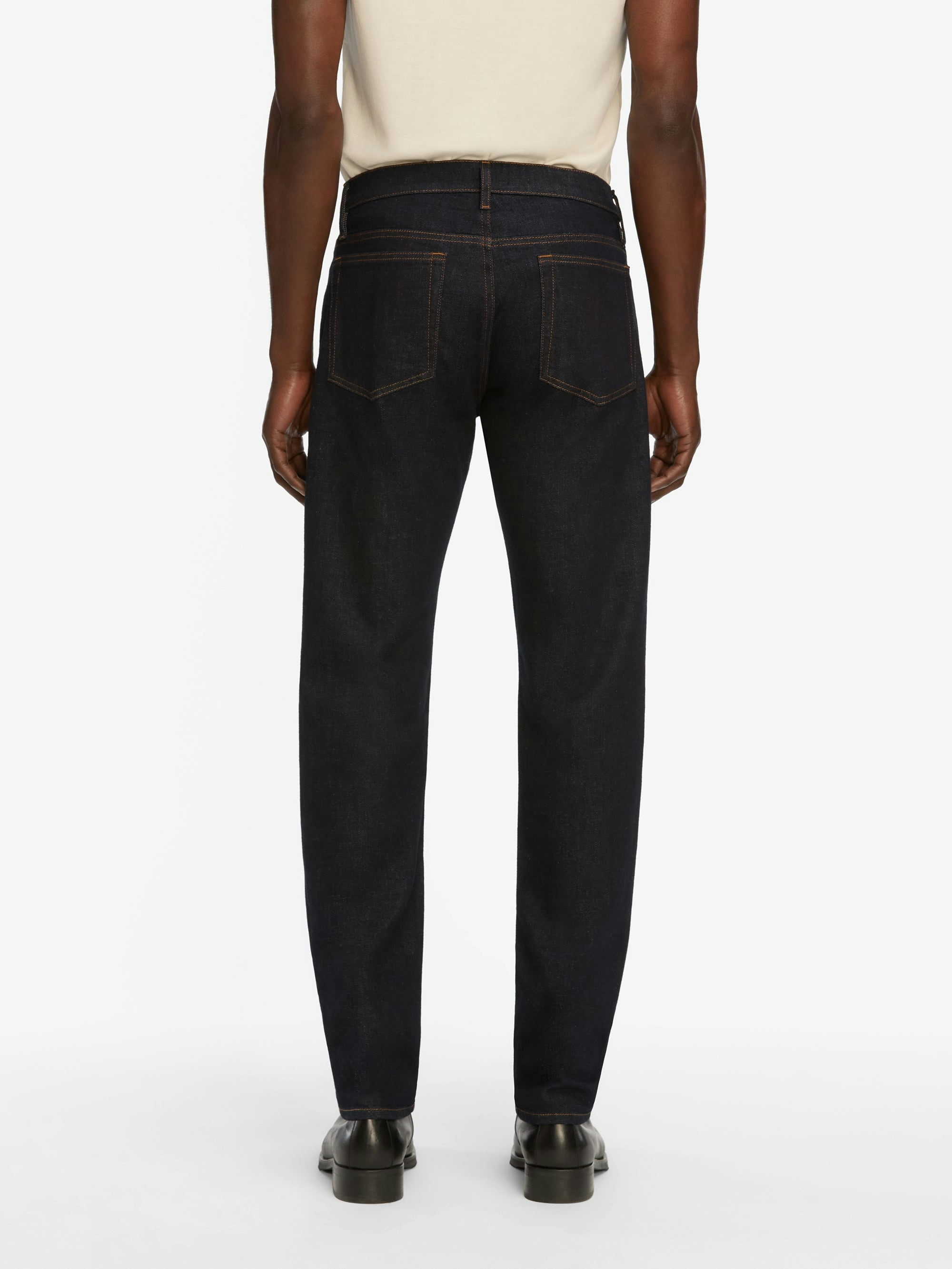 jeans back image alt:fit2